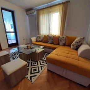 Stan-apartman Tivat